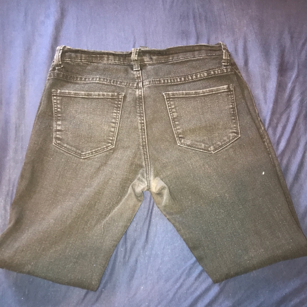 High waisted jeans